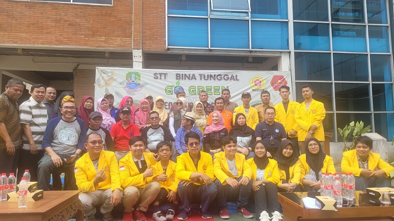 lognews benny foto bareng